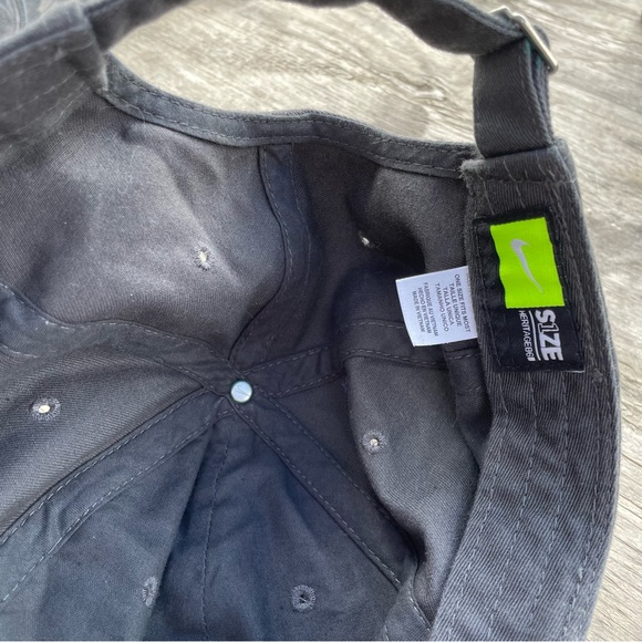 Men's North Carolina A&T Aggies Captivating Headwear Adjustable Cap Gray OSFA - Picture 4 of 6